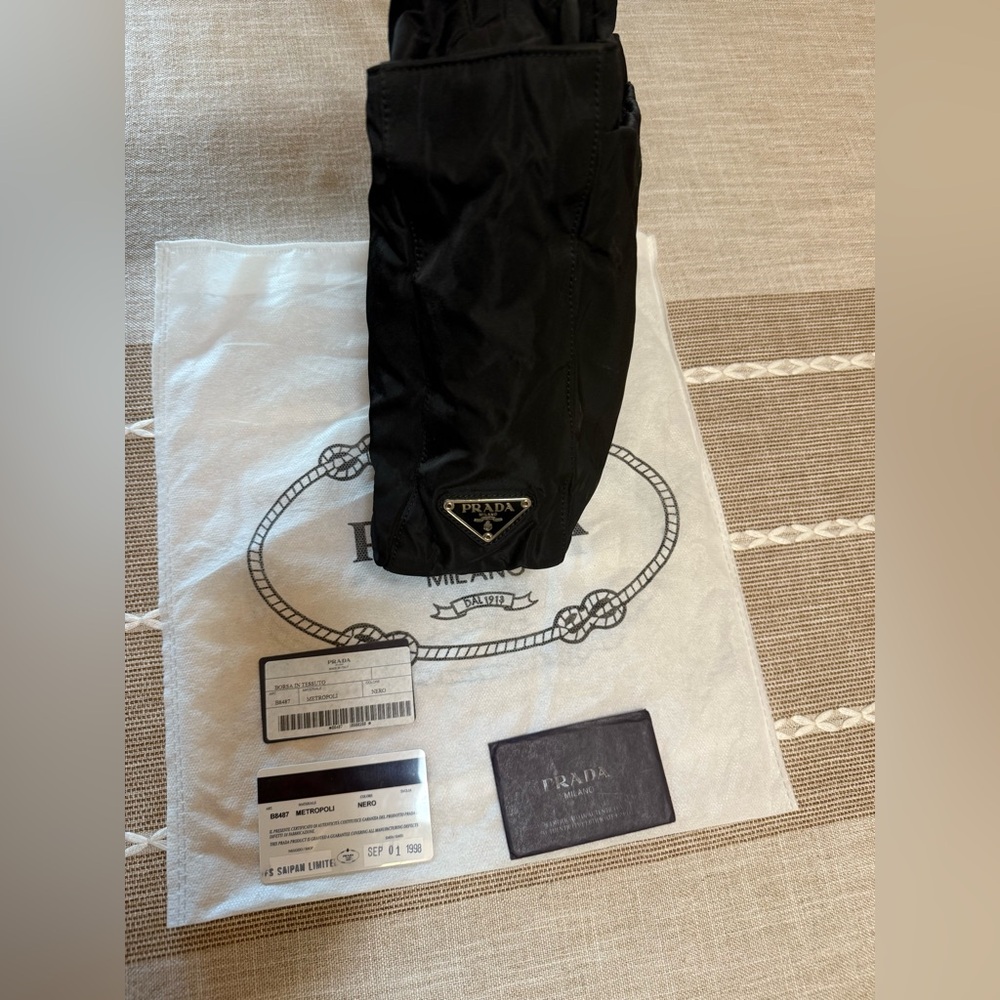 Prada Black Nylon Tote Bag EUC with COA! - Picture 2 of 13